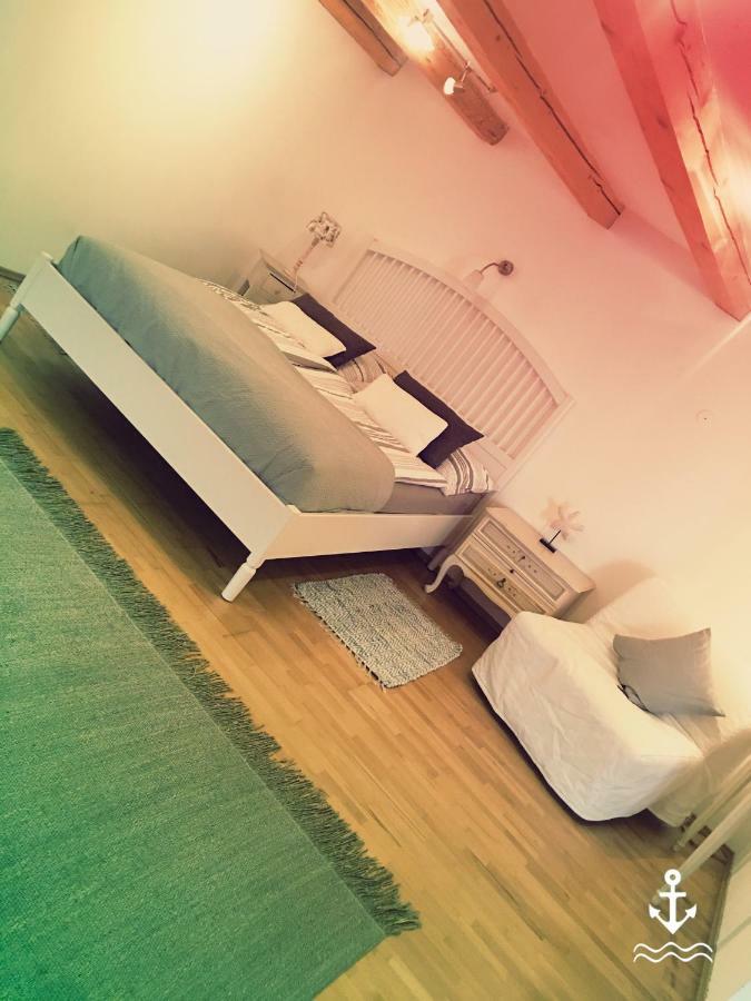 Gute Stube Apartamento Weiden am See Exterior foto